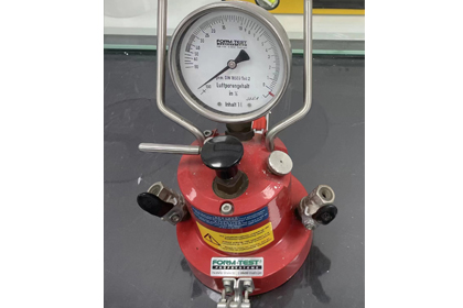 Technical Backup & Customer Care Service